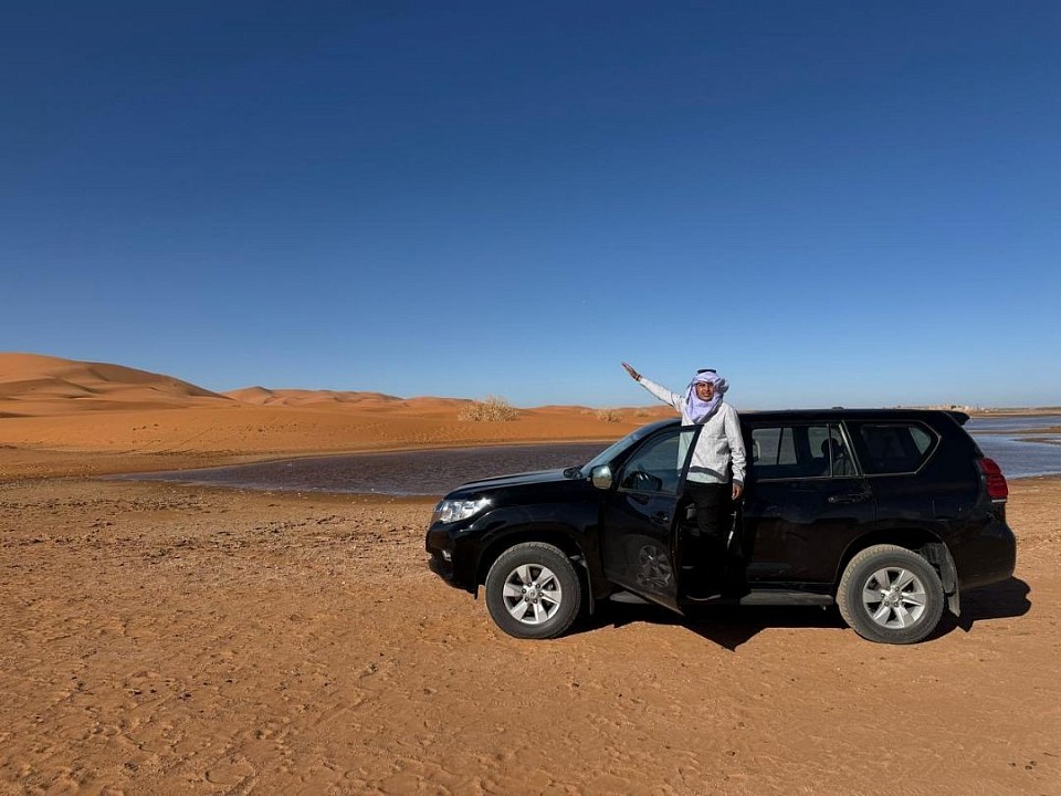Erg chegaga desert
